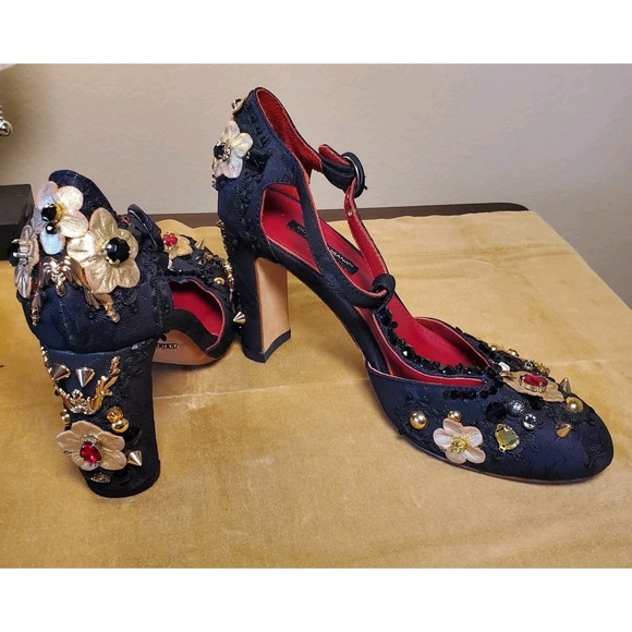 Dolce & Gabbana Shoes - Dolce Gabbana Mary Jane Cloth Embellished Heel Shoes Sz 41 -Resoled Heel Caps